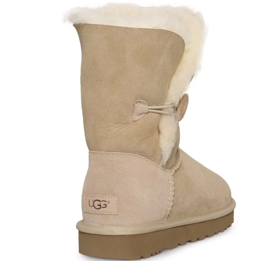 UGG Classic Button II Short Boot in Chestnut - Picture 3 of 7